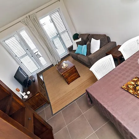 Apartman Mares Vyb